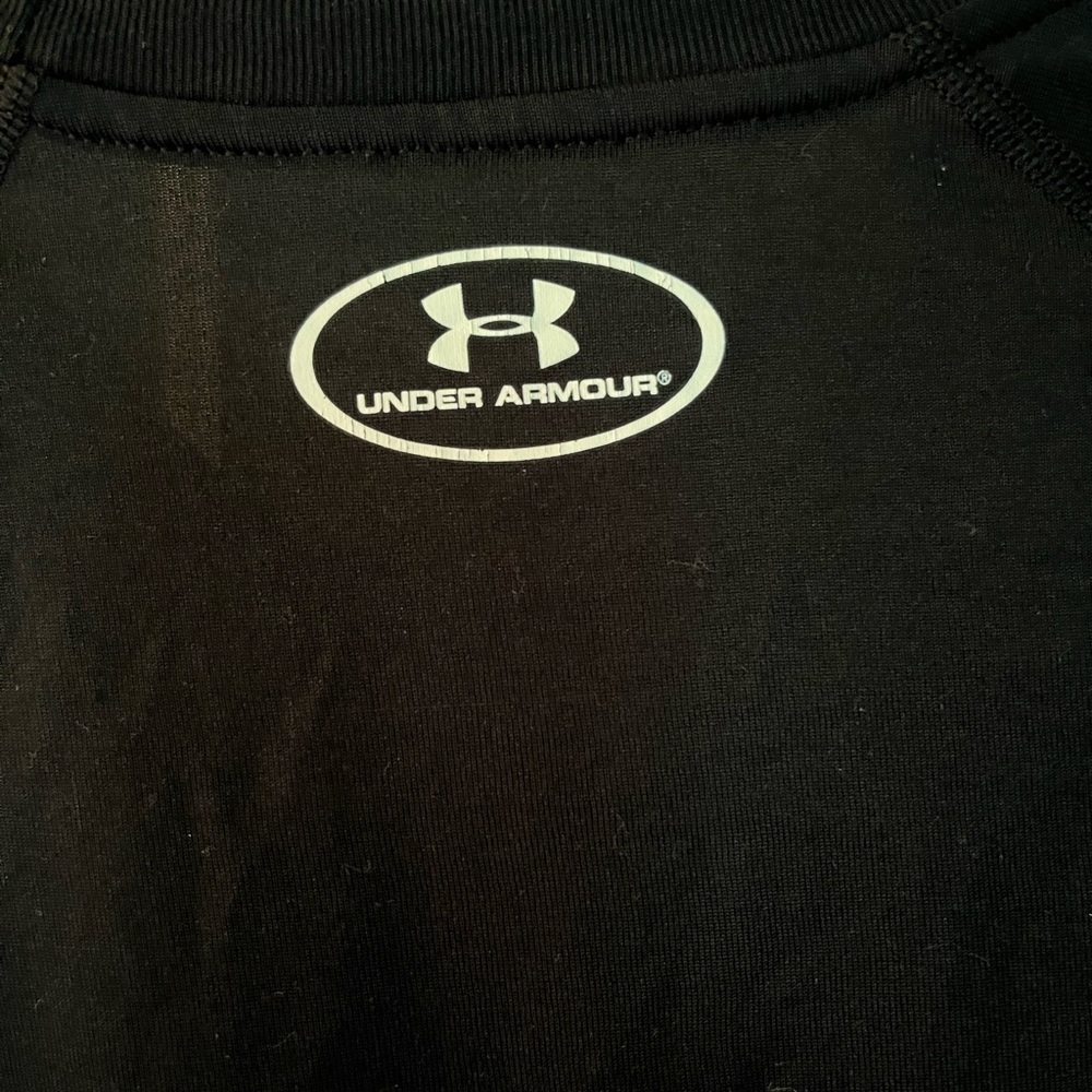 Under Armour shirt - Picture 3 of 3